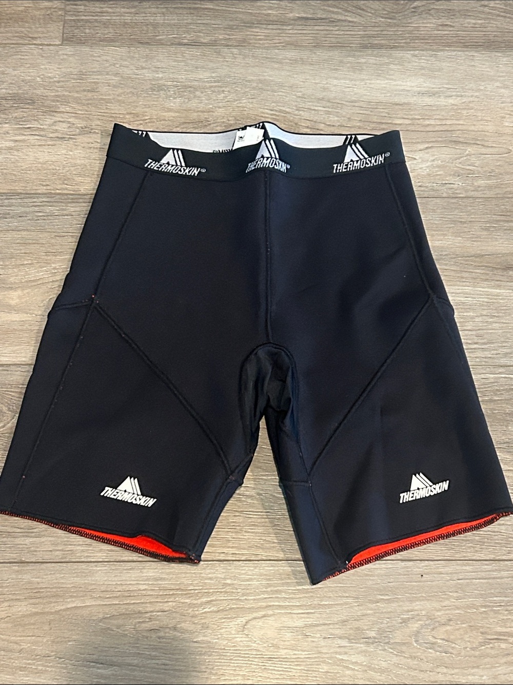 NWOT Men’s Thermoskin Black Athletic Compression Shorts Size Large